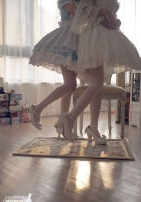 早川濑里奈女教师hd