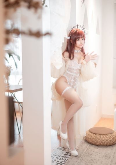 裙子下面的野兽
