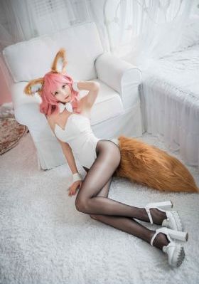 伊人看片