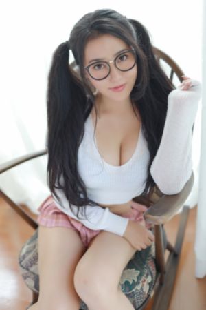 一边一边亲一边免费视频