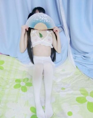 日本公交车上xxxxhd少妇