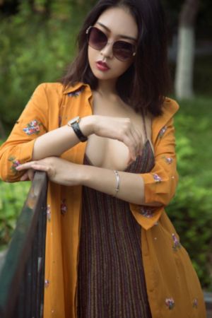 少妇漂亮邻居2