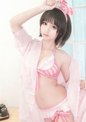 拨开老师两片湿漉漉的肉视频