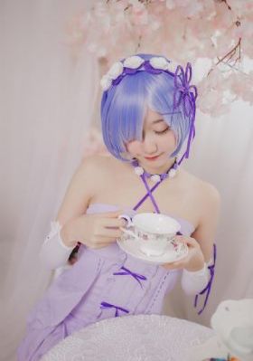 夫人别抠了你老公有亿万家产短剧